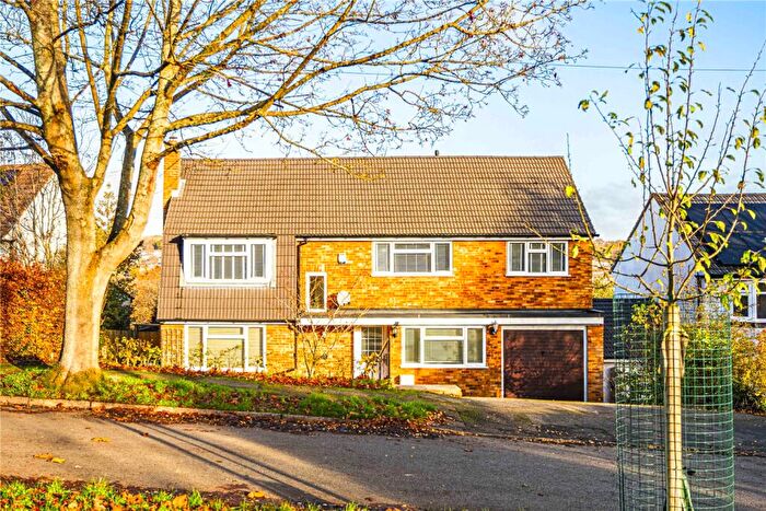 4 Bedroom Detached House For Sale In Whitewood Road, Berkhamsted, Hertfordshire, HP4
