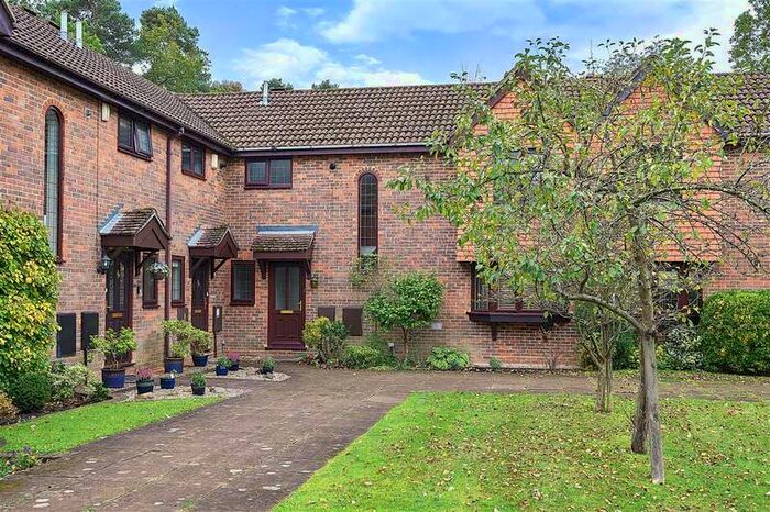 3 Bedroom Terraced House To Rent In Thorne Close, Pine Ridge, Crowthorne, RG45