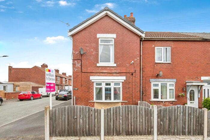 2 Bedroom End Of Terrace House For Sale In Adwick Lane, Toll Bar, Doncaster, DN5