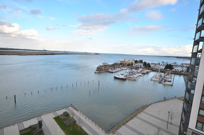 1 Bedroom Property To Rent In The Peninsula, Gillingham, ME7