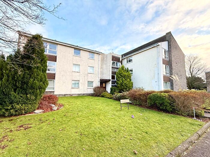 2 Bedroom Flat To Rent In Netherdale, Kirkvale Court, G77