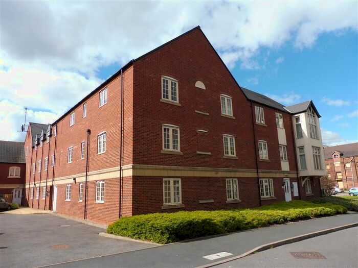 2 Bedroom Property To Rent In Tiger Court, Burton-On-Trent, DE14