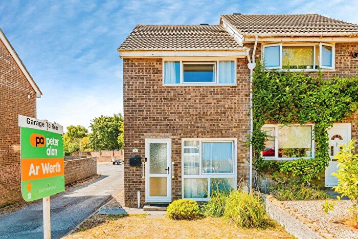 2 Bedroom End Terrace House For Sale In Cae Siwsan, Brackla, Bridgend, CF31