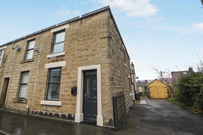 2 Bedroom End Terrace House For Sale In Jones Street, Hadfield, Glossop, Derbyshire, SK13