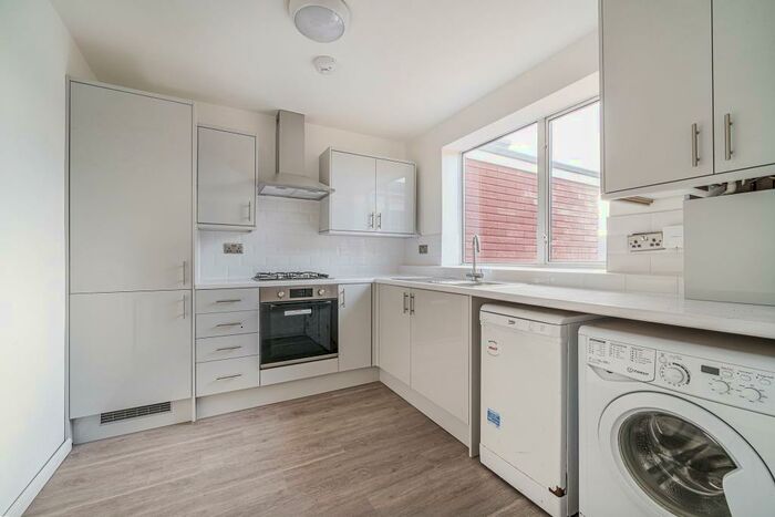 3 Bedroom Terraced House To Rent In Prestbury Square, London, SE9