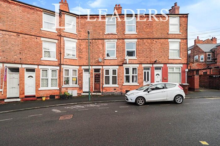 3 Bedroom Terraced House To Rent In Broxtowe Street, NG5