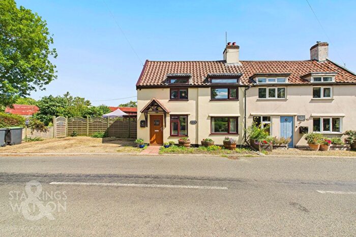 2 Bedroom Cottage For Sale In Stradbroke Road, Brundish, Woodbridge, IP13