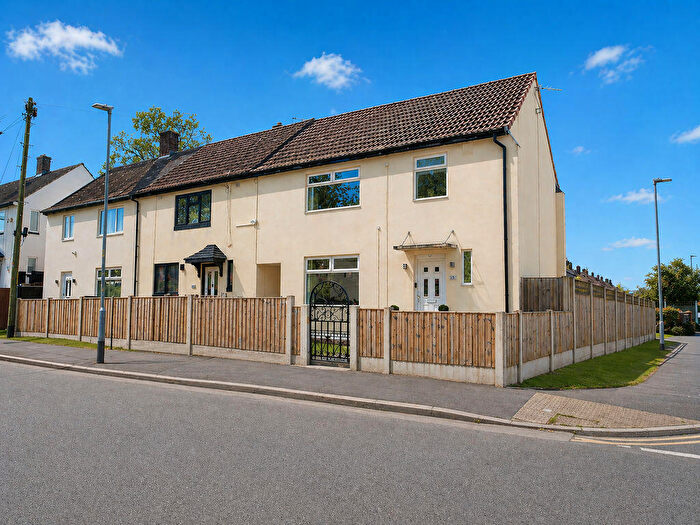 3 Bedroom Semi-Detached House For Sale In Bramcote Avenue, Manchester, M23