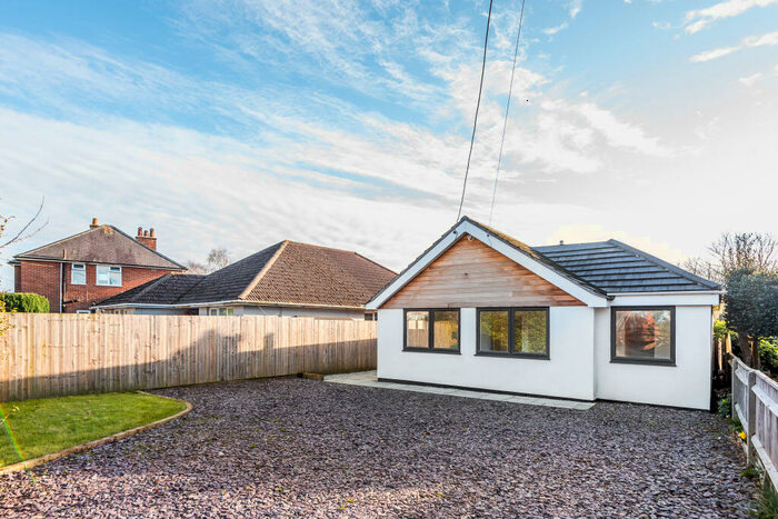 3 Bedroom Bungalow To Rent In Everton Road, Hordle, SO41