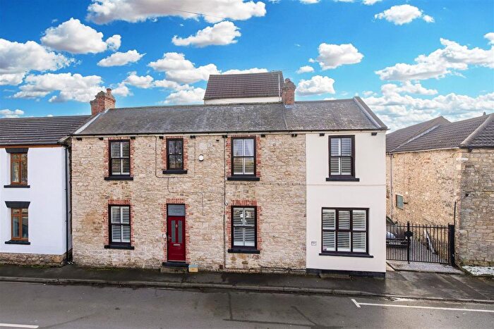 4 Bedroom Detached House For Sale In High Street, South Milford, Leeds, LS25