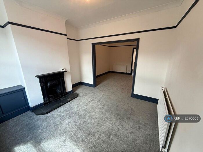 2 Bedroom Terraced House To Rent In Buckley St, Macclesfield, SK11