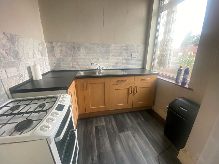 2 Bedroom Flat To Rent In Slade Road, Erdington, B23