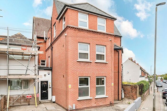 1 Bedroom Flat For Sale In Cavendish Road, Balham, SW12