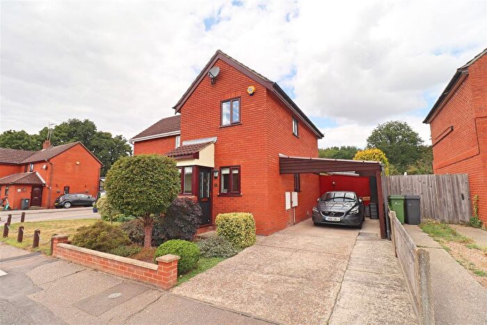 2 Bedroom Semi-Detached House To Rent In Mundon Road, Braintree, CM7