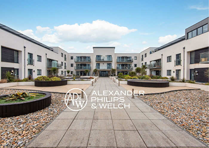 2 Bedroom Apartment For Sale In The Waterfront, Goring-by-sea, BN12