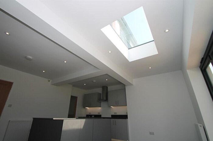 4 Bedroom Detached House For Sale In Cherry Tree Lane, Halesowen, B63
