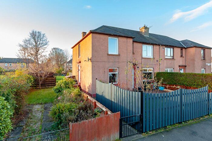 2 Bedroom Flat For Sale In Stenhouse Place East, Edinburgh, EH11