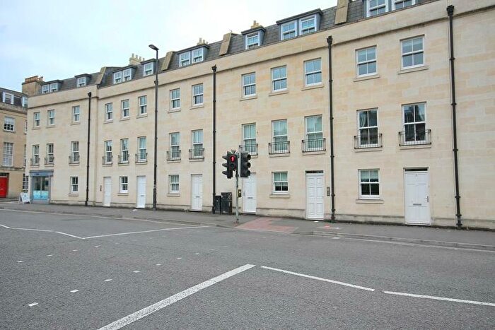 2 Bedroom Maisonette To Rent In St. Georges Place, BA1