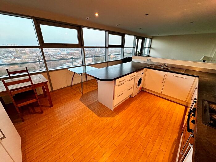 3 Bedroom Flat To Rent In Echo Building, West Wear Street, Sunderland, SR1
