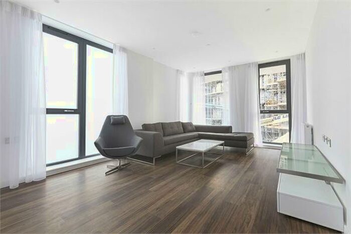 3 Bedroom Apartment To Rent In Hornbeam House, Quebec Way, London, SE16