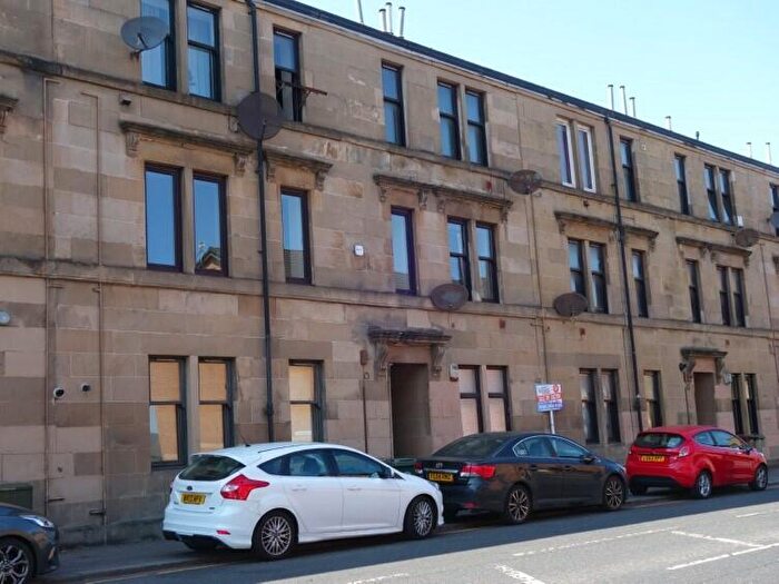 2 Bedroom Flat To Rent In Neilston Road, Paisley, Renfrewshire, PA2