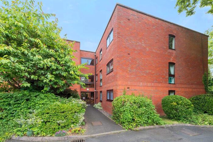 2 Bedroom Apartment To Rent In Alderwood Place, Princes Way, Solihull, B91