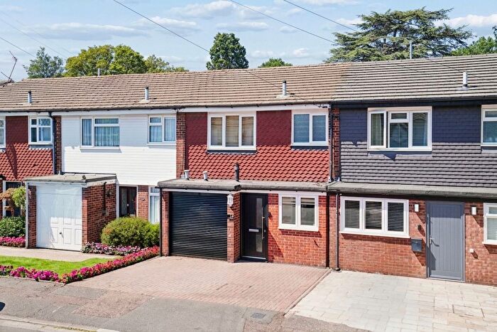 2 Bedroom Terraced House For Sale In Aintree Close, Uxbridge, UB8