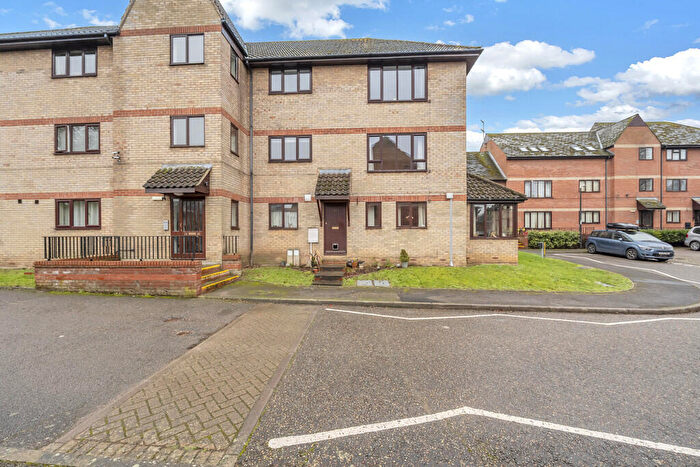 1 Bedroom Apartment For Sale In Out Risbygate, Bury St. Edmunds, IP33
