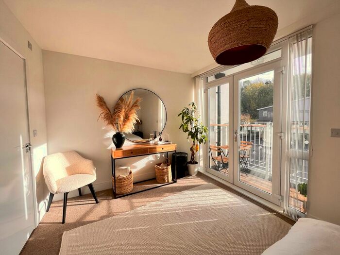 2 Bedroom Apartment To Rent In The Armstrong, Tynemouth Pass, Gateshead, NE8
