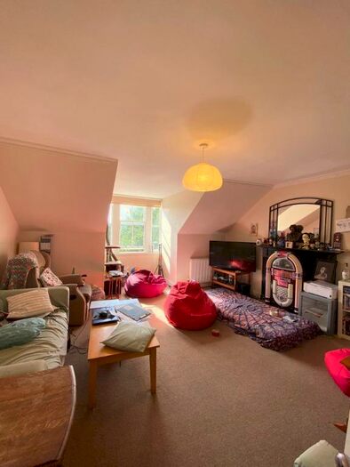 5 Bedroom Flat To Rent In Wellington Place, Leith Links, Edinburgh, EH6
