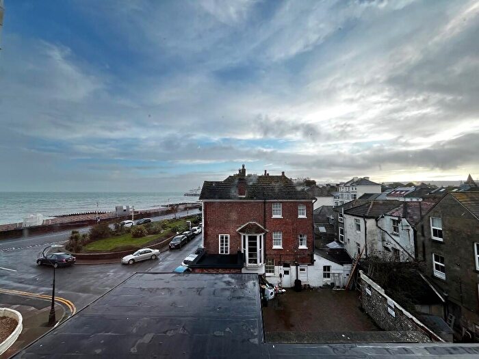 2 Bedroom Apartment To Rent In Marine Road, Eastbourne, East Sussex, BN22