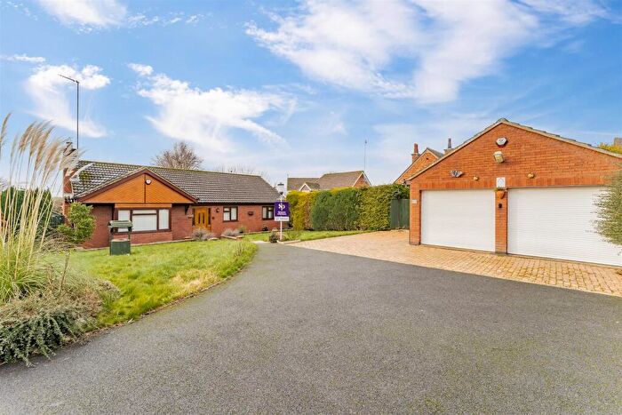 3 Bedroom Detached Bungalow For Sale In Rockingham Paddocks, Kettering, NN16