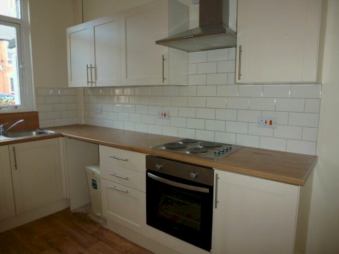 3 Bedroom Terraced House To Rent In Ellis Street, Brinsworth, Rotherham, S60