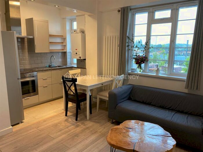 1 Bedroom Flat To Rent In Acton House, Horn Lane, W3