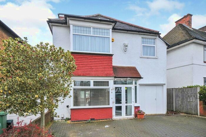 4 Bedroom Semi-Detached House To Rent In Burnt Ash Lane, Bromley, BR1