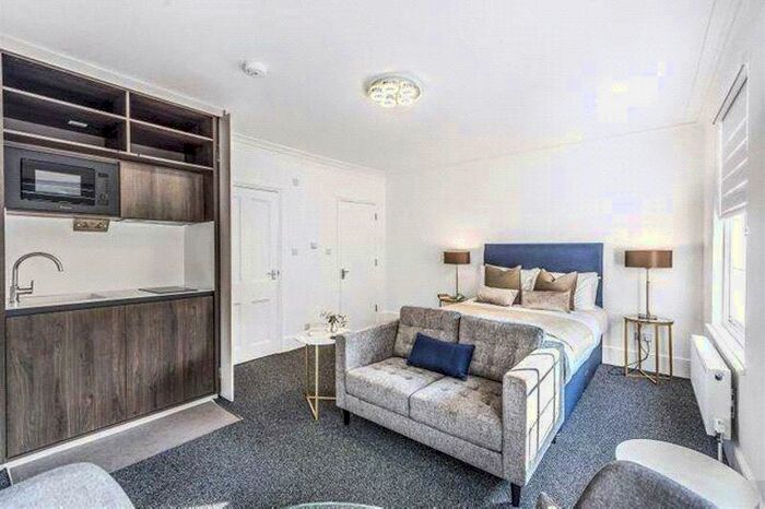 Flat To Rent In Gloucester Crescent, Primrose Hill, NW1