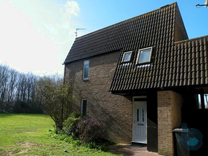 3 Bedroom Link Detached House To Rent In Howland, Peterborough, Cambridgeshire, PE2