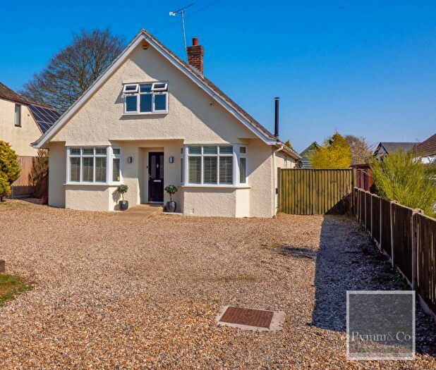 4 Bedroom Detached House For Sale In Brickle Road, Stoke Holy Cross, NR14