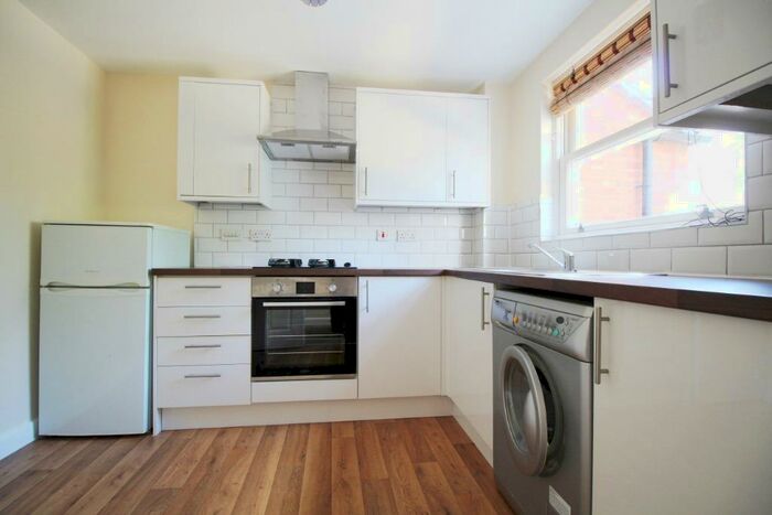 1 Bedroom Flat To Rent In Dunalley Parade, Cheltenham, GL50