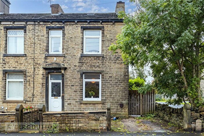 3 Bedroom End Of Terrace House For Sale In Leymoor Road, Golcar, Huddersfield, West Yorkshire, HD7