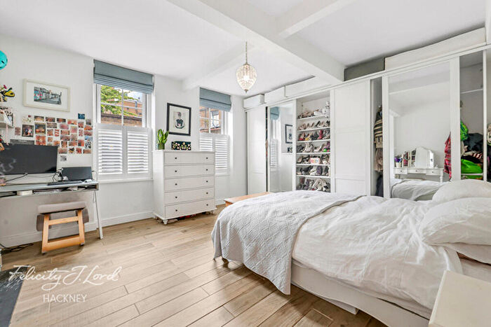1 Bedroom Flat For Sale In Valette Street, London, E9