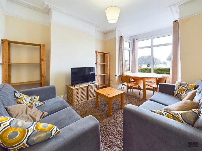 7 Bedroom House To Rent In Sylvan Road, Exeter, EX4