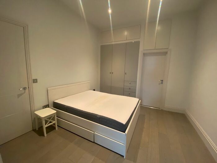 1 Bedroom Flat To Rent In Alvington Crescent, London, E8