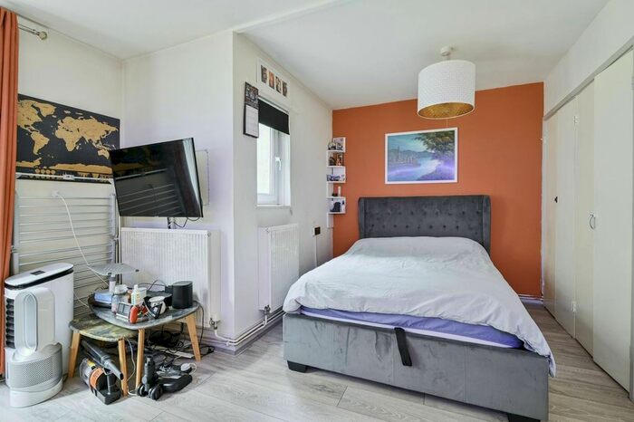 Studio To Rent In Pardoner Street, London Bridge, London, SE1