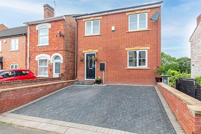 4 Bedroom Detached House For Sale In Cavendish Street, Worcester, WR5