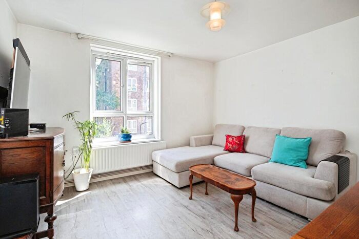 1 Bedroom Flat For Sale In Charnwood Street, London, E5