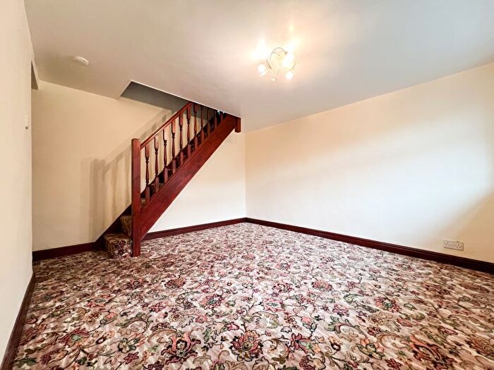 3 Bedroom Cottage For Sale In Old Lane, Brown Edge, Tg., ST6