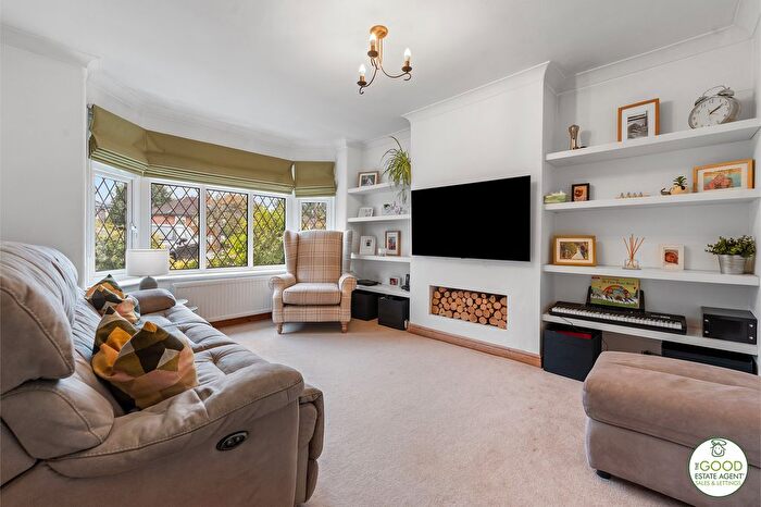 3 Bedroom Semi-Detached House For Sale In St. Austell Drive, Cheadle, SK8