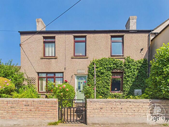 2 Bedroom Cottage For Sale In Drybrook Road, Drybrook, GL17