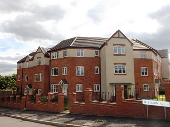 2 Bedroom Flat To Rent In Bourn Avenue, Birmingham, B31